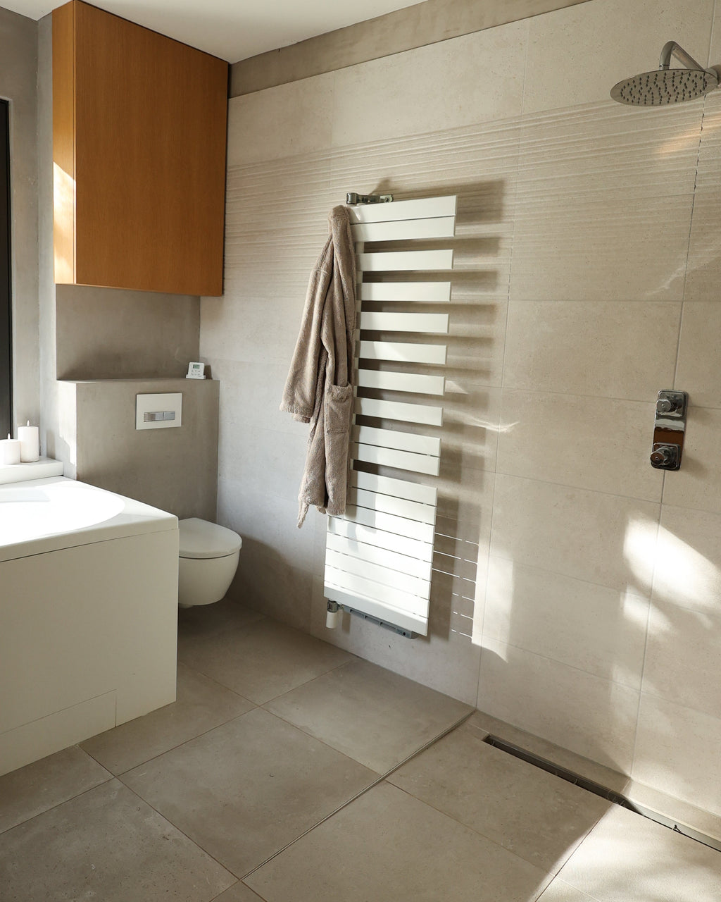 Wood Lounge Suite