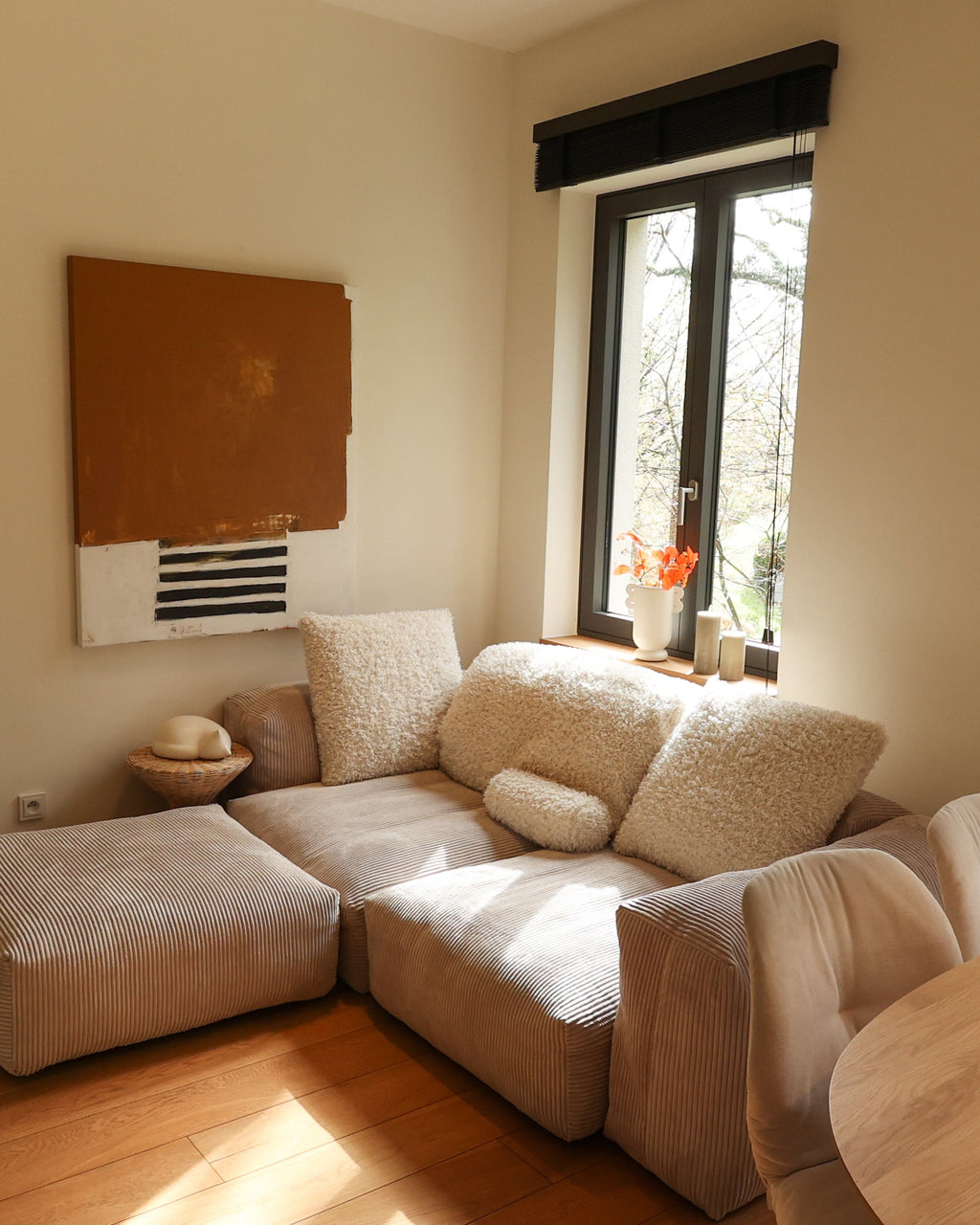 Wood Lounge Apartment